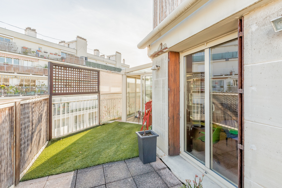 valiere-cortez-vente-appartement-porte-de-champerret-balcon-terrasse-2