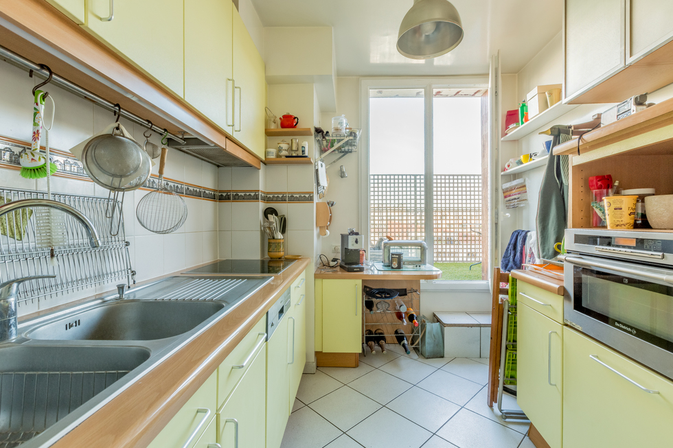 valiere-cortez-vente-appartement-porte-de-champerret-balcon-terrasse-cuisine