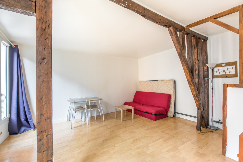 valiere-cortez-vente-studio-belleville-chambre