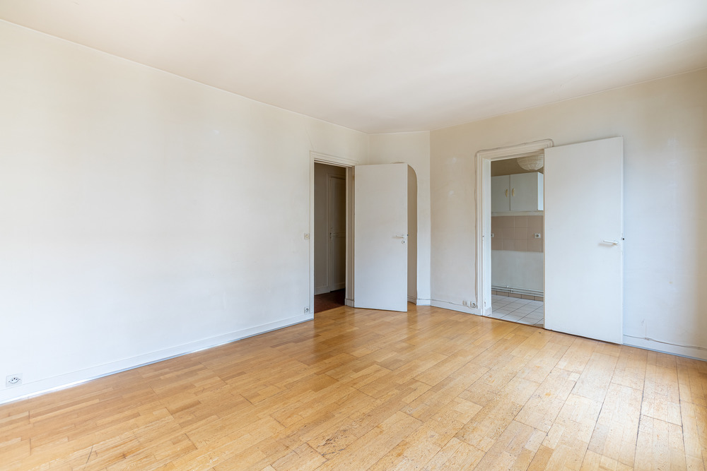 4-salon