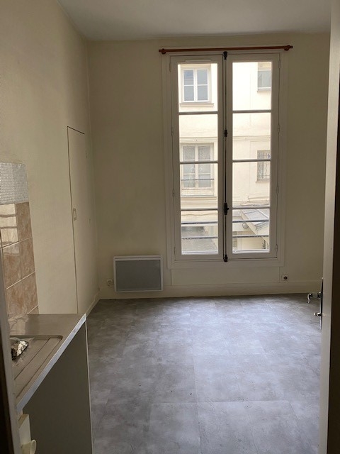 PIECE FENETRE